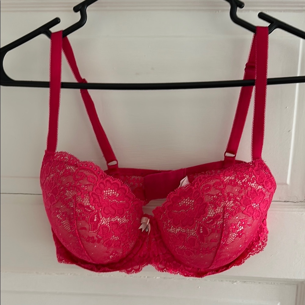 Victoria Secret Pink Lace Bra
